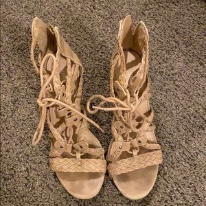 Beautiful tan lace up heels with braided details